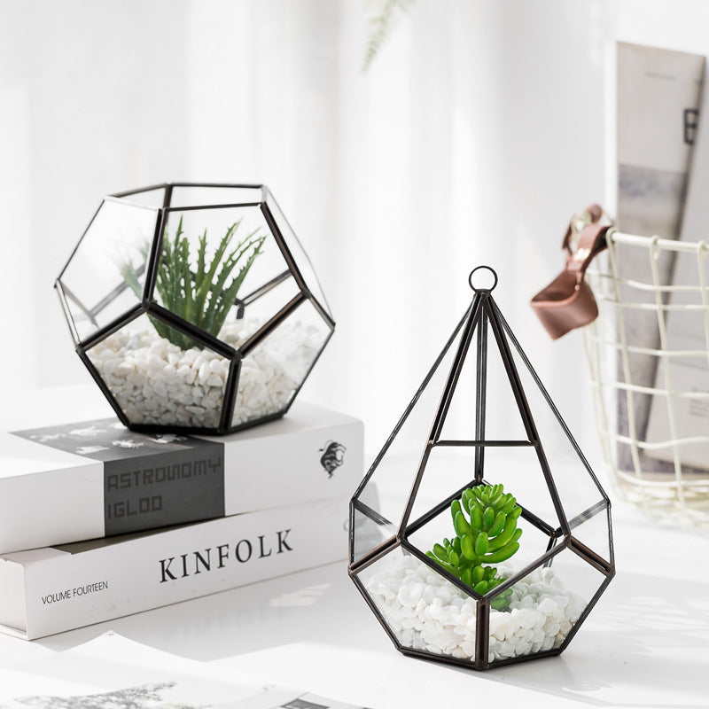 Stylish Metal Frame Glass Flower Vase