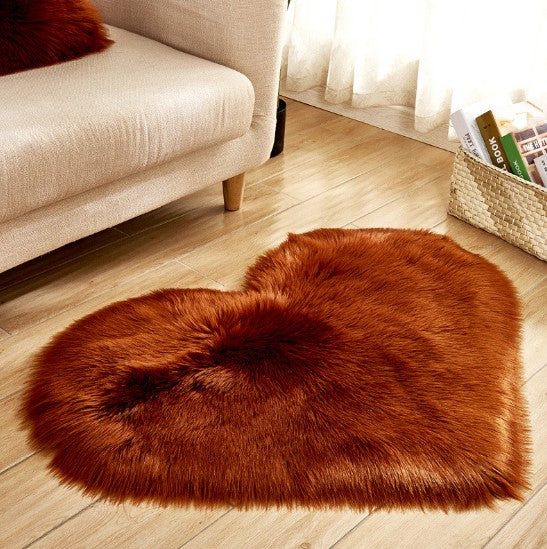 Fluffy Heart Rug – Cozy Floor Mat & Blanket for Home Decor