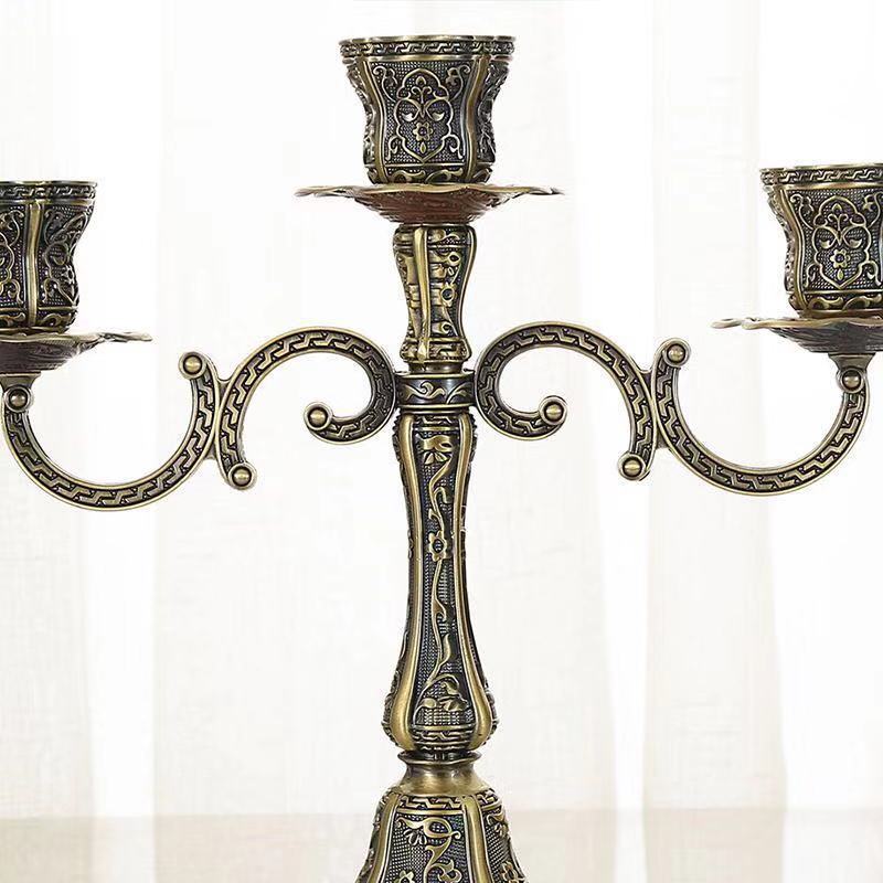 Retro Alloy Candle Holder – Light Luxury Green Antique‑Style Candle Decor