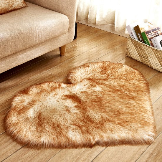Fluffy Heart Rug – Cozy Floor Mat & Blanket for Home Decor