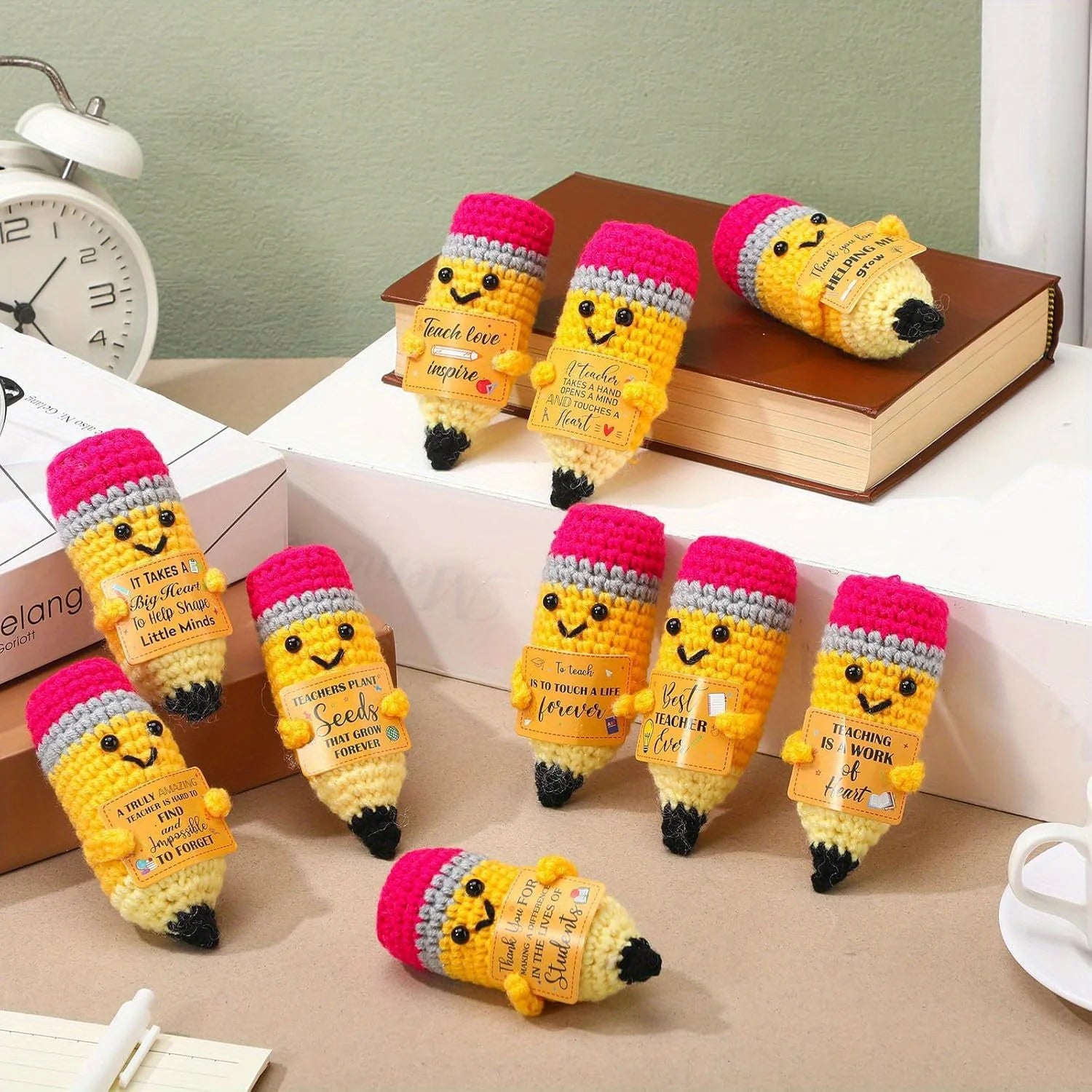 1pc Vibrant Yellow Crochet Pencil Amigurumi with "BEST TEACHER EVER" Gift Tag - Ideal for Teacher Appreciation & DIY Craft Decor